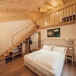 Otel Mistral 3*