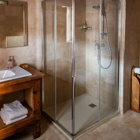 Mistral Hotel Acceglio