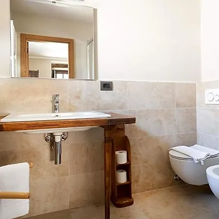 Mistral Hotel 3*