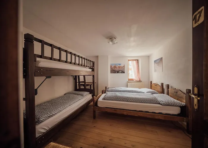 Mistral Hotel 3*