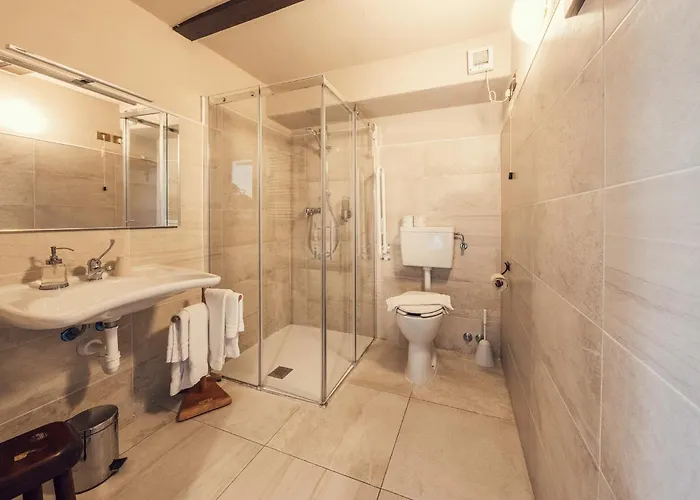 Mistral Hotel Acceglio